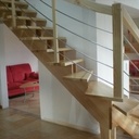 Escalier à double limon central