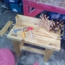 Petit établi et arbre à bijoux