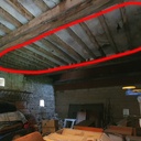 Les bastaings de la grange transformés en bureau (avec les moyens du bord)