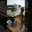 Petit système de fixation invisible d'étagère fines