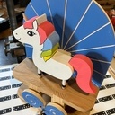 Automate d'une Licorne qui sautille