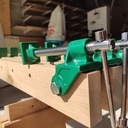 Serre-joints dormants