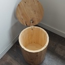 Poubelle avec les chutes