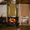 Bibliothèque pour meubler le coin cheminée