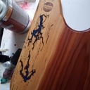 Planche à decouper en orme et epoxy