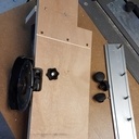 Dispositif pour redresser une meule Tormek