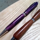 Stylos avec des teintes différentes