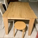 Table en châtaignier