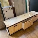 Meuble bas sous vitrine