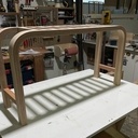 Banc cintré frêne/sipo