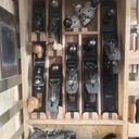 Une étagère pour mes Rabots! Fait main!