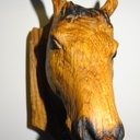 Tete cheval sur platine murale  scultée