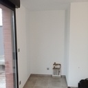 Bibliothèque ou étagère, au choix...