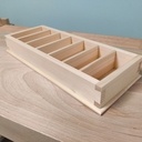 Boîte à sept cases, vide