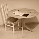 Table ronde transformée en table octogonale