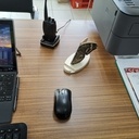 Un support smartphone qui papillonne