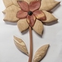 Essai d'une fleur en intarsia