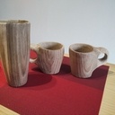 Tasses et gobelet aux outils de sabotier