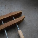 Presse à serrage parallèle