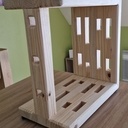 Petit chevet en sapin