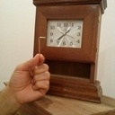 Horloge avec compartiment secret