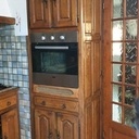 Cuisine des années 80 typique néo rustique .