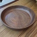 Machins tournés a partir de recup d'un bout de comptoir en noyer.