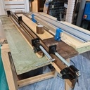 Astuce anti-colle pour serre-joints dormants en bois