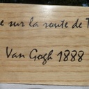 Titres en marqueterie des tableaux "Peintre sur la route de Tarascon" et "Danse à Bougival"