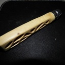 Opinel en buis, manche ajouré