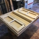 Table d'appoint aux pieds démontables sans aucun outil