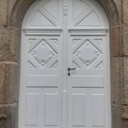 Porte d'entrée d'un manoir
