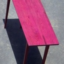 Console Amarante et sa lampe rétro