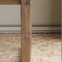 Une table à manger en pin