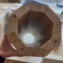 Habillage de vase en chêne