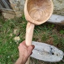 Une Couade aux outils à main