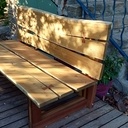Un banc (presque) rustique