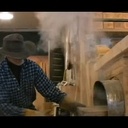 Comment faire un banc en un seul bout de bois ?