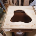 La partie supérieur est en tripli épicéa