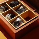 Boite à montre en marche d'escalier recyclée