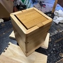 Boîte à thé en vrac (Frêne avec une touche de Hêtre)