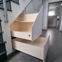 Placard sous escaliers