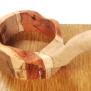 le bec verseur est percè jusqu’à la cuve