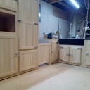 Cuisine façon meuble frigo et Billot de boucher