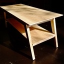Table basse. Frêne Olivier.