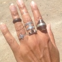 Encore une autre bague