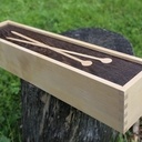 Boîte pour aiguilles à tricoter