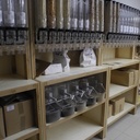 Etagères d'épicerie