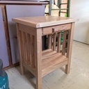 Table de nuit en chêne