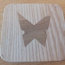 TABLE BASSE PAPILLON AVEC DESSOUS DE PLAT ASSORTI